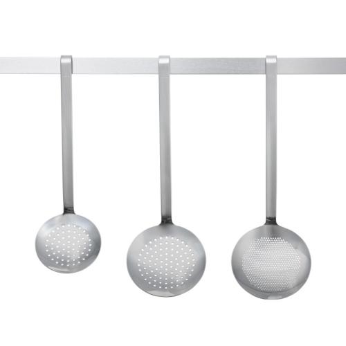 Écumoire RÖSLE - Acier Inoxydable 18/10 - Plate - Perforations Larges - 33 Cm